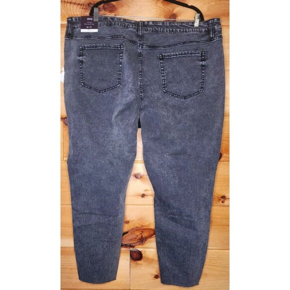 Ava & Viv Women's Mid-Rise Cropped Skinny Jeans, Charcoal Size 26 - Picture 12 of 14